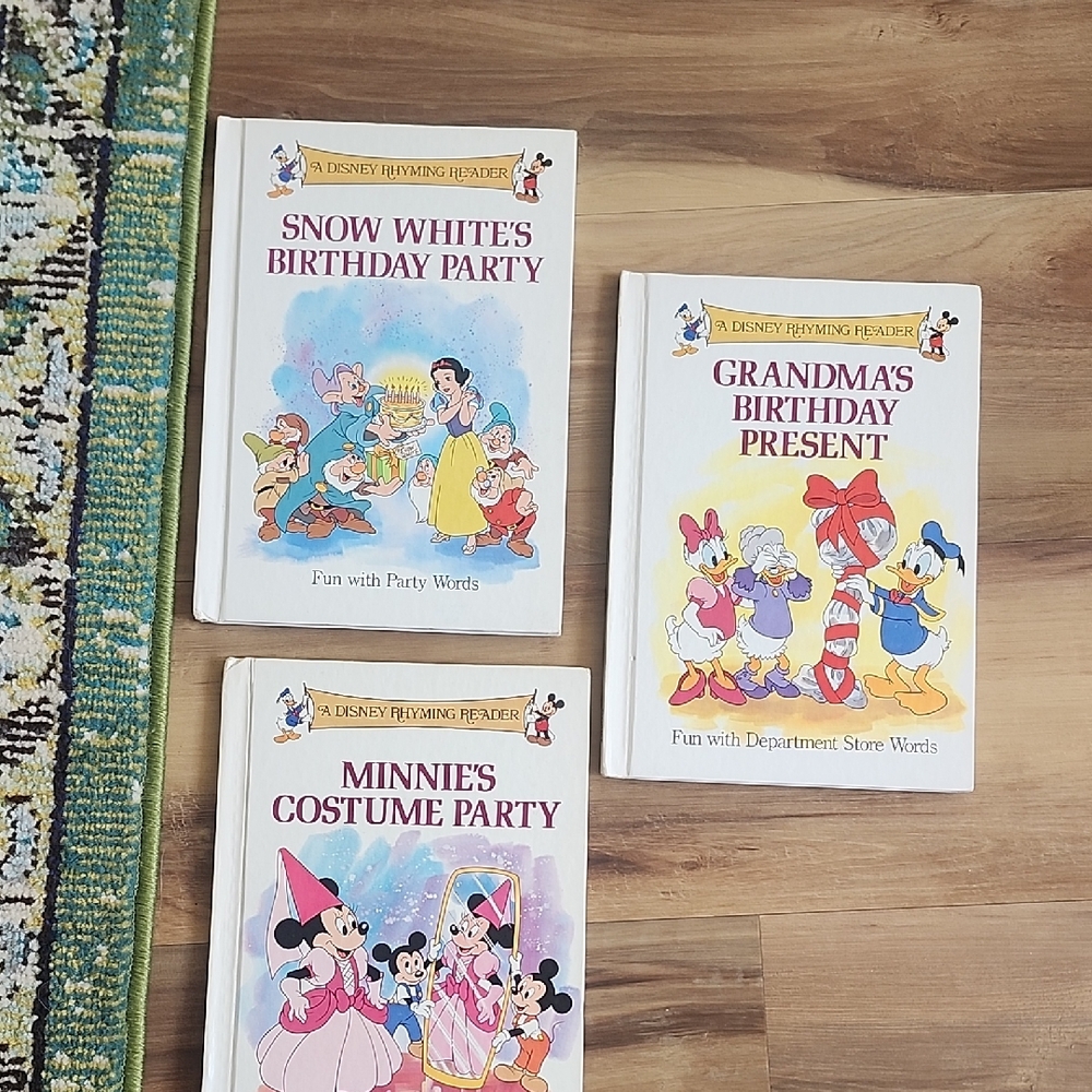 Disney Rhyming Reader Party Book Set - White and Colorful Covers